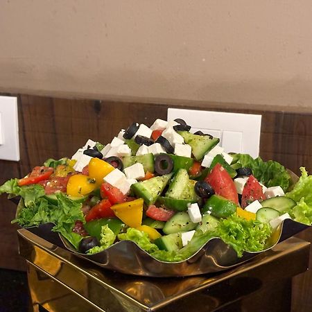 Hotel Aerostay Residency Igi Airport Delhi Нью-Дели Экстерьер фото
