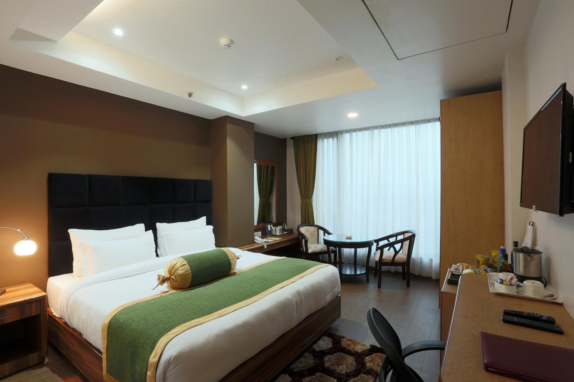 Hotel Aerostay Residency Igi Airport Delhi Нью-Дели Экстерьер фото