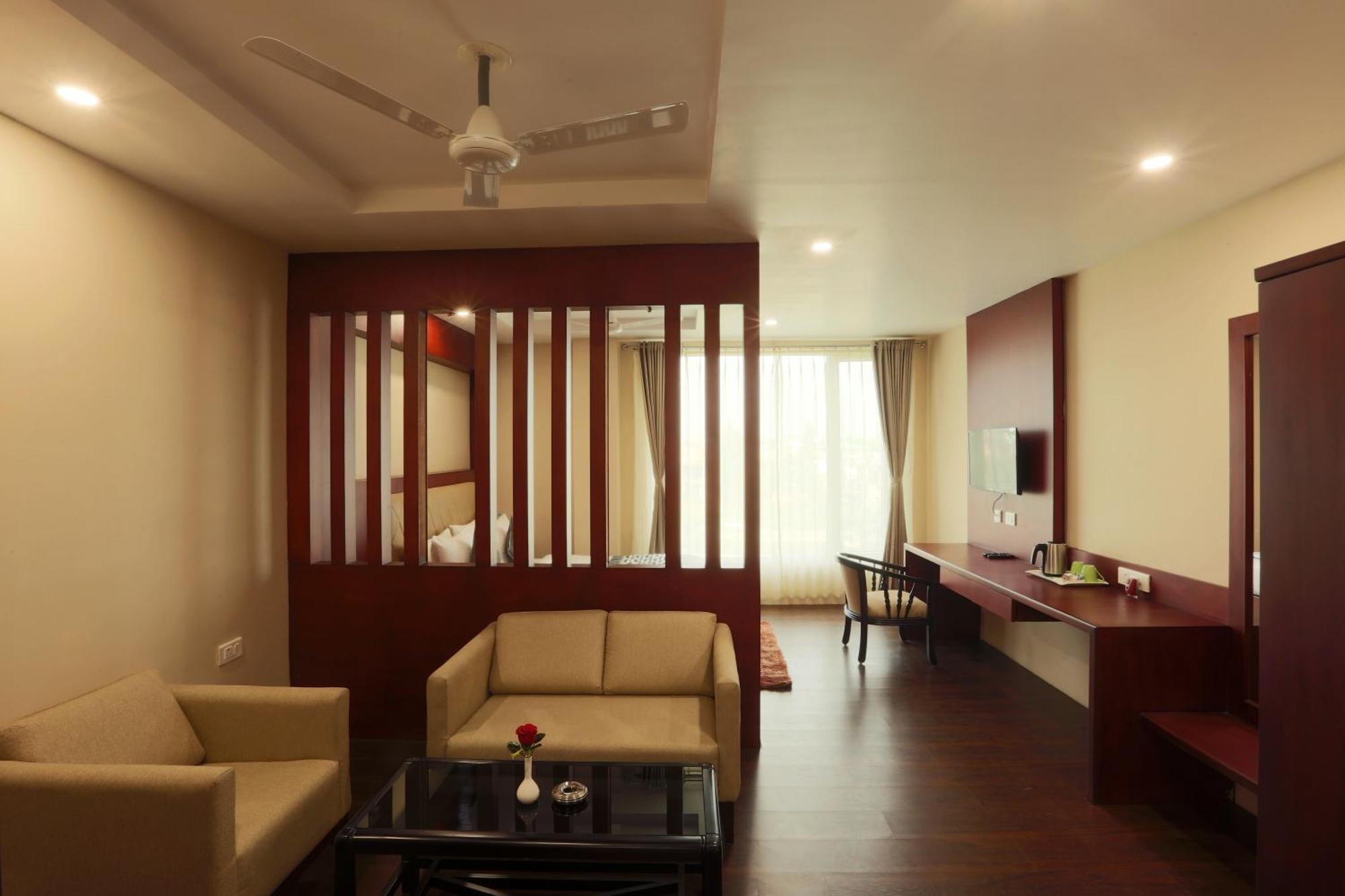 Hotel Aerostay Residency Igi Airport Delhi Нью-Дели Экстерьер фото