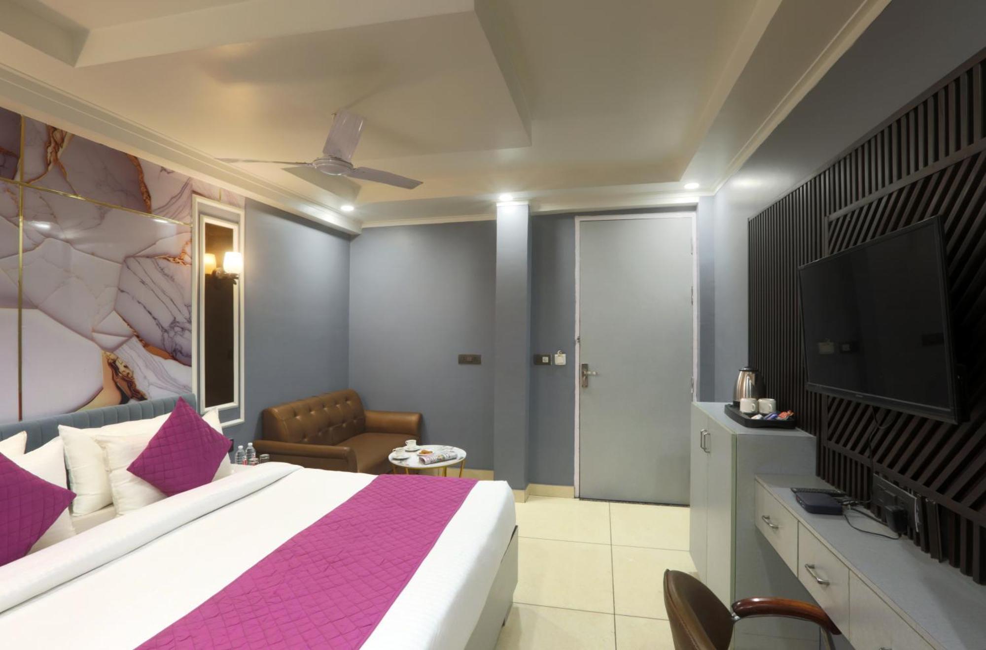 Hotel Aerostay Residency Igi Airport Delhi Нью-Дели Экстерьер фото